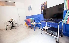 French Riviera: Seafront Apt & Pool Near Monaco